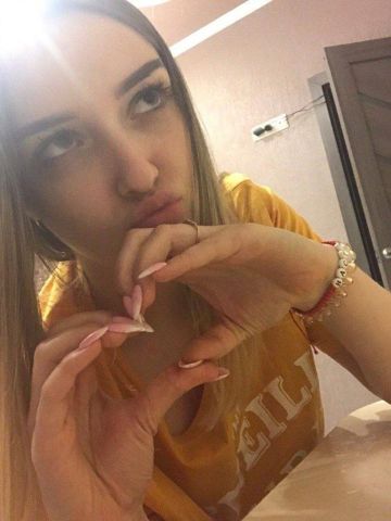 Анжела Нирвана